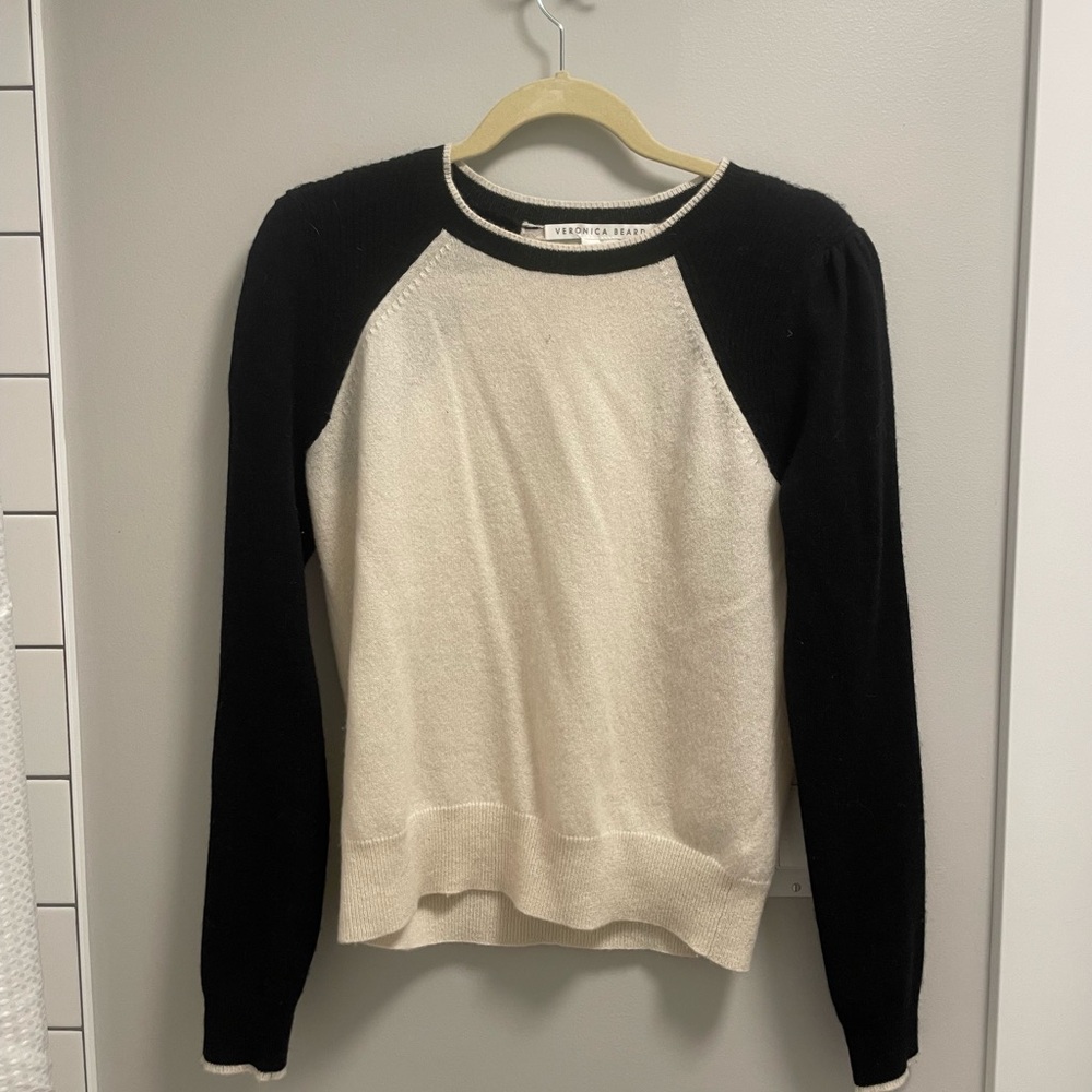 Veronica Beard Black and Cream Crew Neck Sweater with Raglan Sleeves